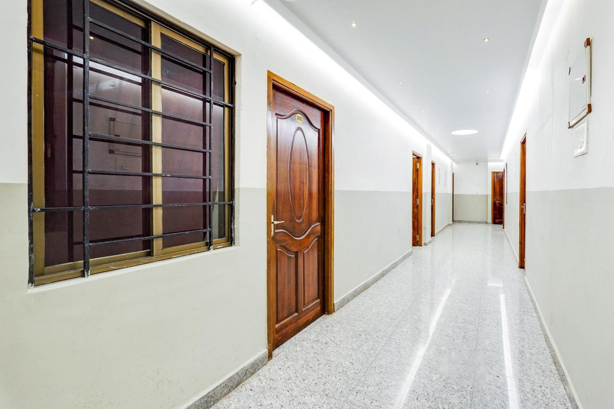Super Hotel O White Town Formerly Seascape Residency Pondicherry Luaran gambar